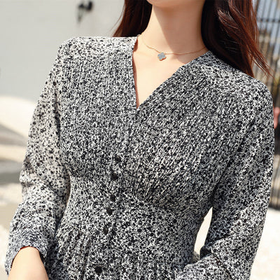 V-hals jurk met bloemenprint en lange mouwen Nexora Store