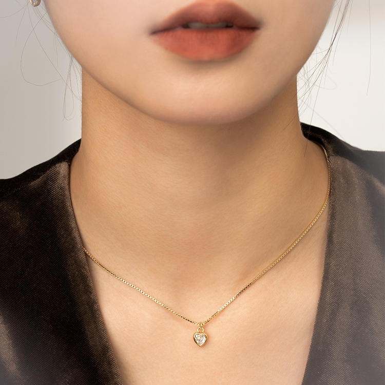 Luxury And Niche Accessory Necklaces Nexora Store