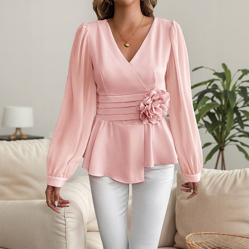 Roze taille-strakke V-hals blouse met lange mouwen en driedimensionale bloemen decoratie