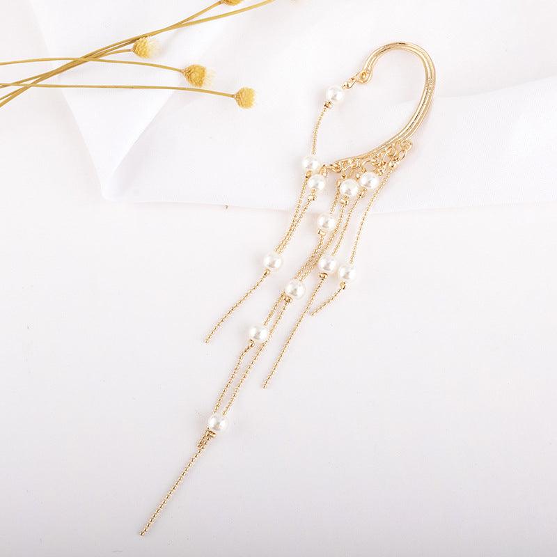 Long thin and thin temperament gold-plated fringed pearl tassel earrings on woman