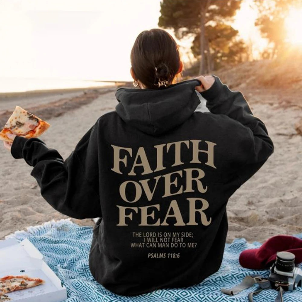 Geloof boven angst Christelijke hoodie Christelijke sweatshirt Jezus hoodie Trendy hoodie Bijbelvers shirt Unisex esthetische kleding Nexora Store