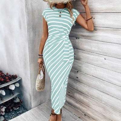 Elegante gestreepte jurk met tailleband, ronde hals, korte mouwen en lang patroon Nexora Store