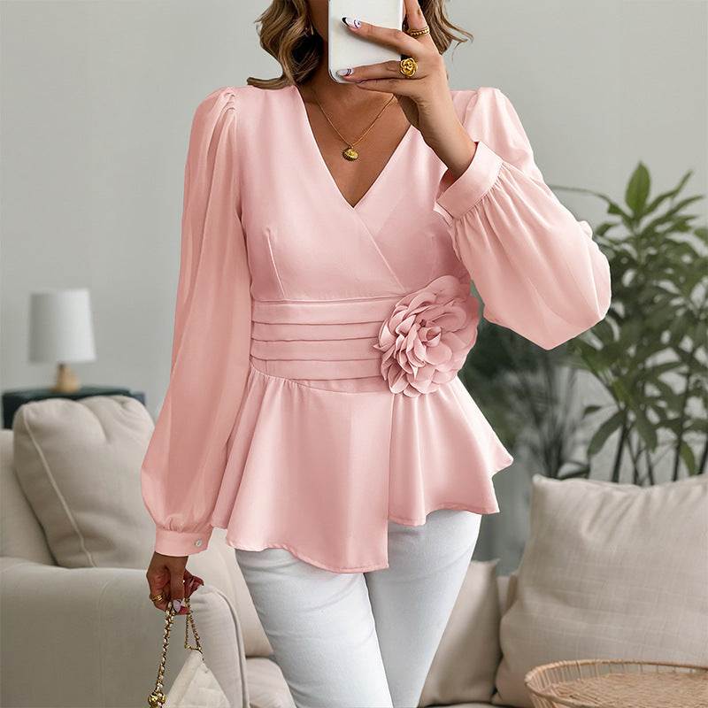 Roze taille-strakke V-hals blouse met lange mouwen en driedimensionale bloemen decoratie