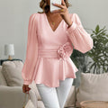Taille-strakke V-hals blouse met driedimensionale bloemen Ritchy's Shop