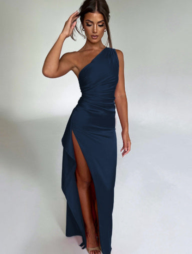 Sexy een-schouder open rug jurk met split Zomer elegante strakke effen satijnen jurken voor vrouwen Nexora Store