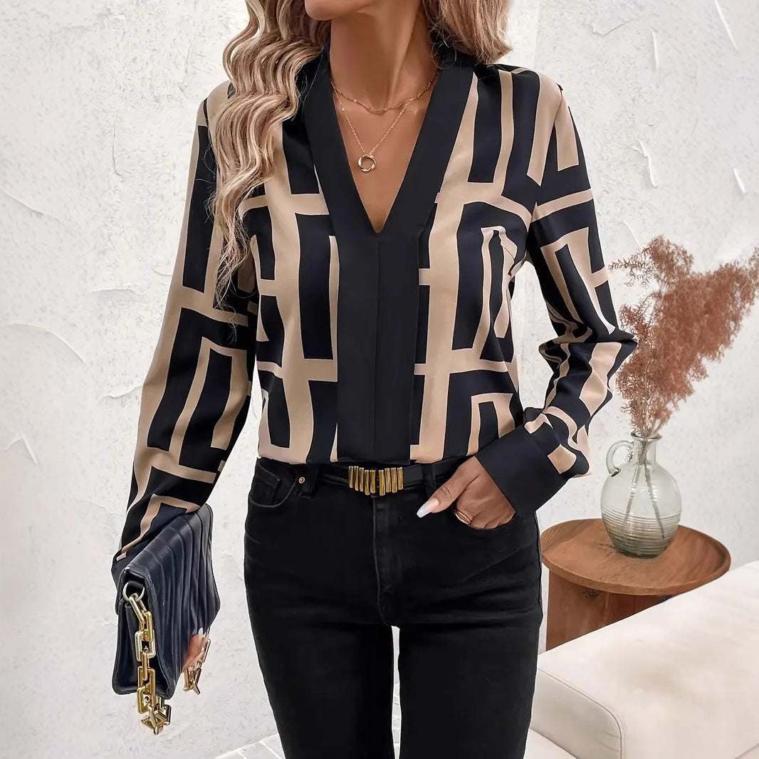 Zwarte damestop met geometrisch patroon in lente en zomer Nexora Store