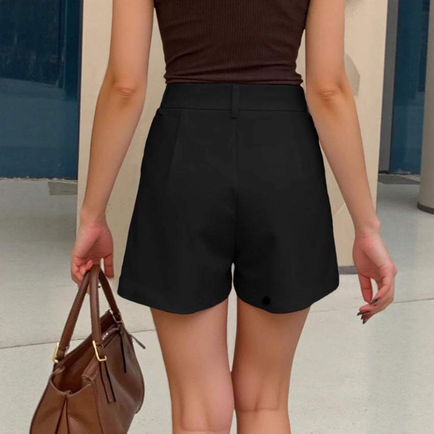 Japanse dames wijde broek in wit met hoge taille en vijf punten voor een retro werkkledingstijl