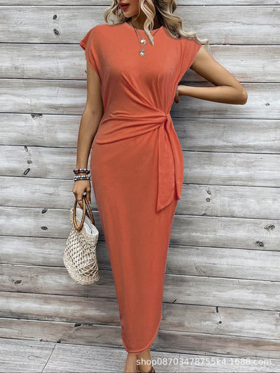 Elegante gestreepte jurk met tailleband, ronde hals, korte mouwen en lang patroon Nexora Store