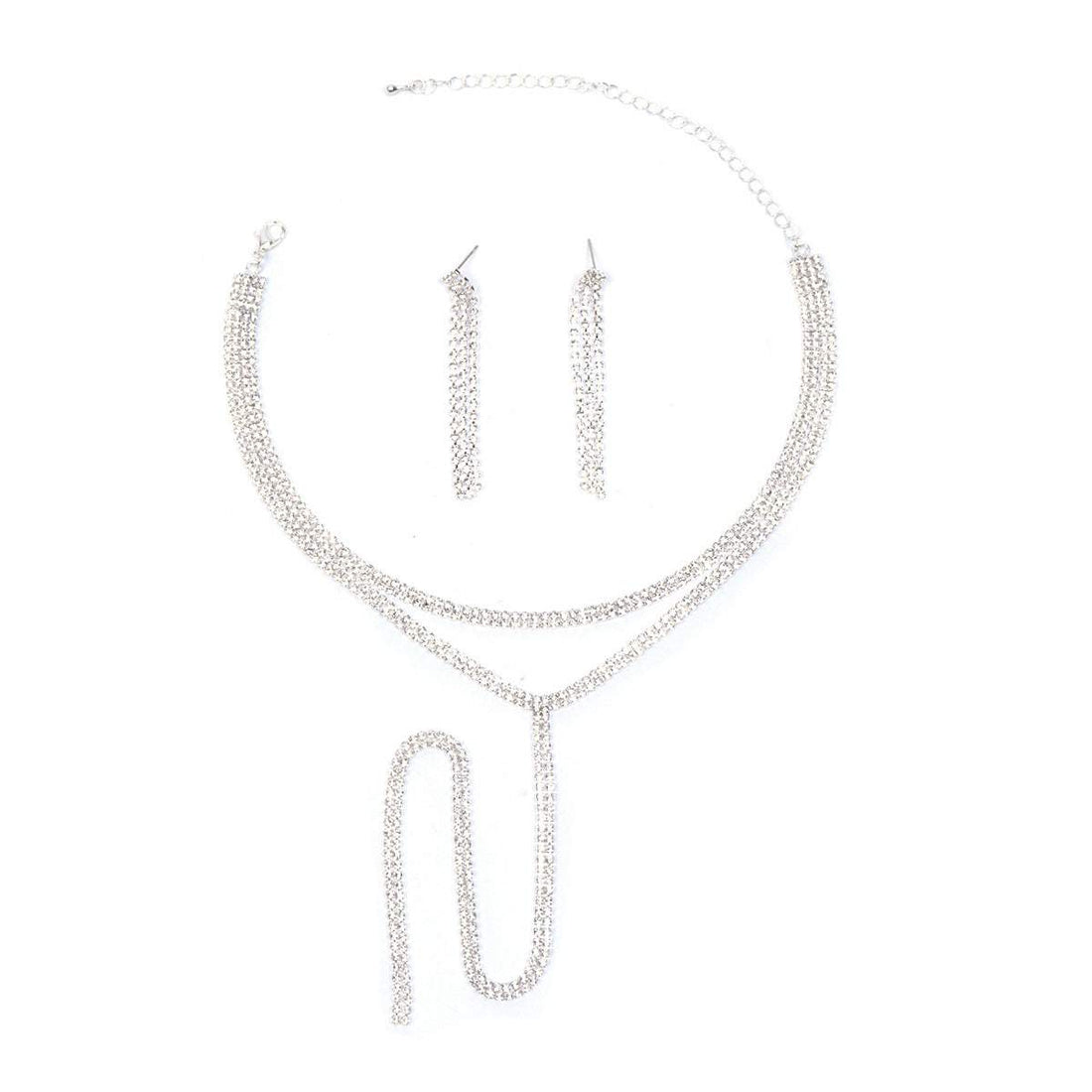 Silver rhinestone hot sale exquisite claw chain necklace and matching earrings set worn by woman