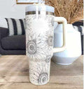 40 Oz Tumbler met handvat en rietje, geïsoleerde roestvrijstalen koffiebeker met zonnebloemdesign, morsbestendig en vacuüm geïsoleerd voor warme en koude dranken
